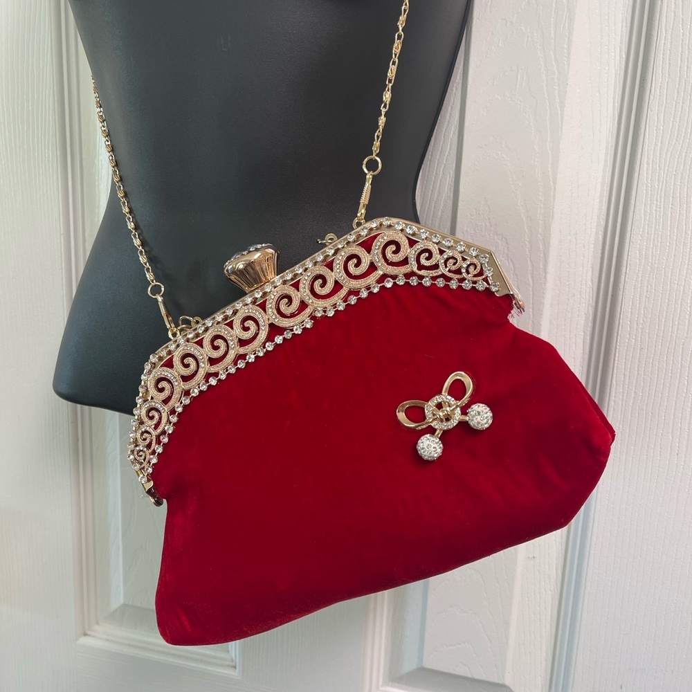 Red velvet bling, evening handbag/crossbody.  NEW!